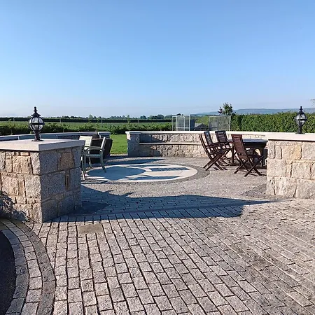 Duplex/2 Bedrooms On Kildare/carlow/laois Border Lägenhet *